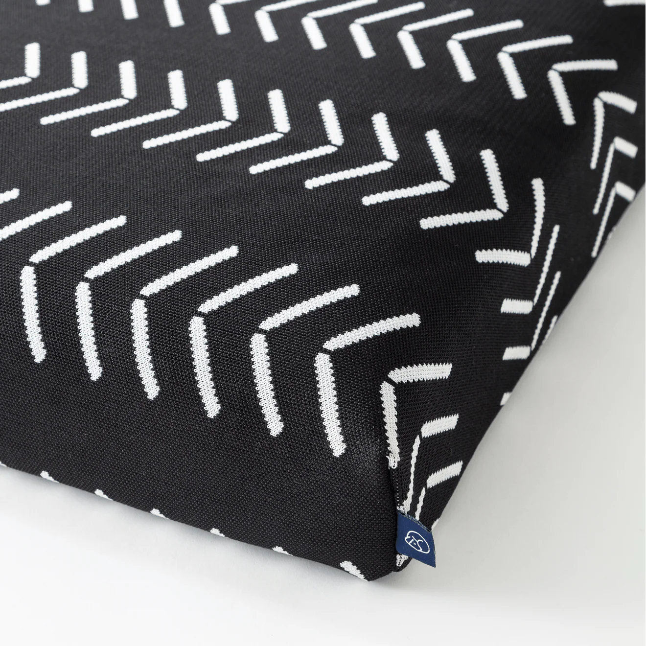 Lay Lo Dog Bed